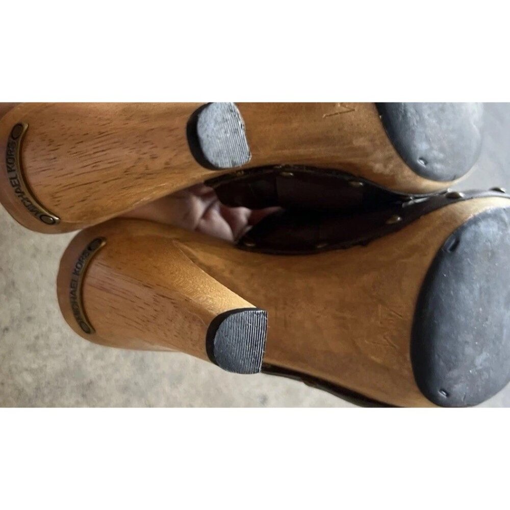 Michael Kors Leather Studd Wood clogs Luggage Brown Platform Heels Womens Size 4 - Picture 7 of 15